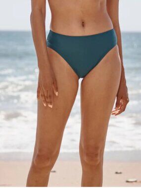 Summersalt: The Classic Mid-Rise Bikini Bottom